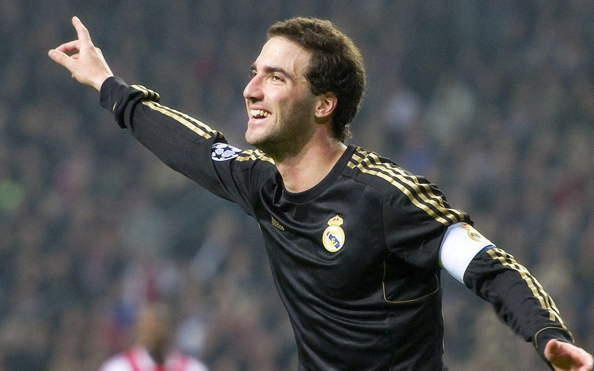 赵继伟33+8+9闪耀五棵松，关键篮板与三分助辽宁力克强敌晋级