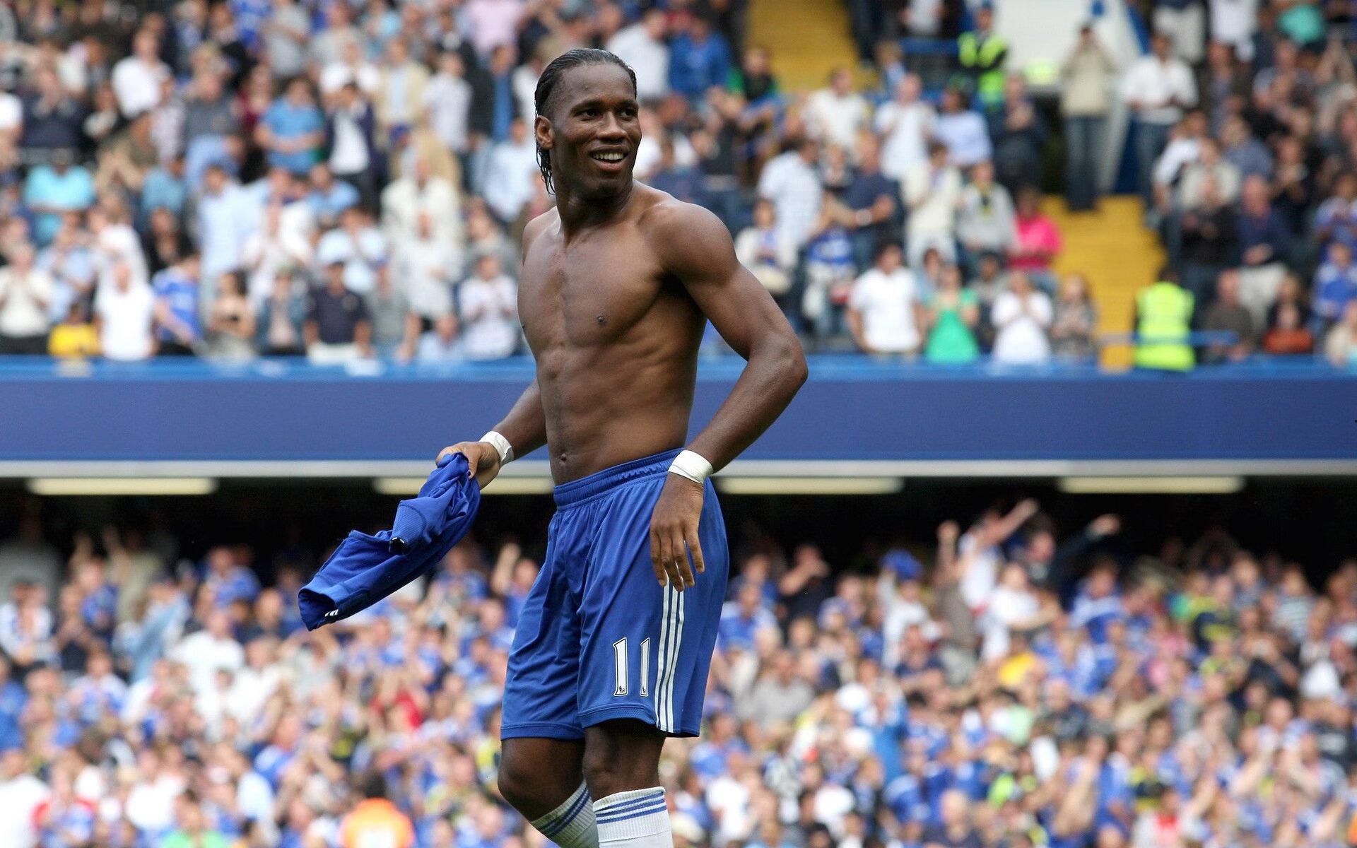 早报聚焦，李霄鹏直言实力存差距，国足出线前景面临严峻挑战