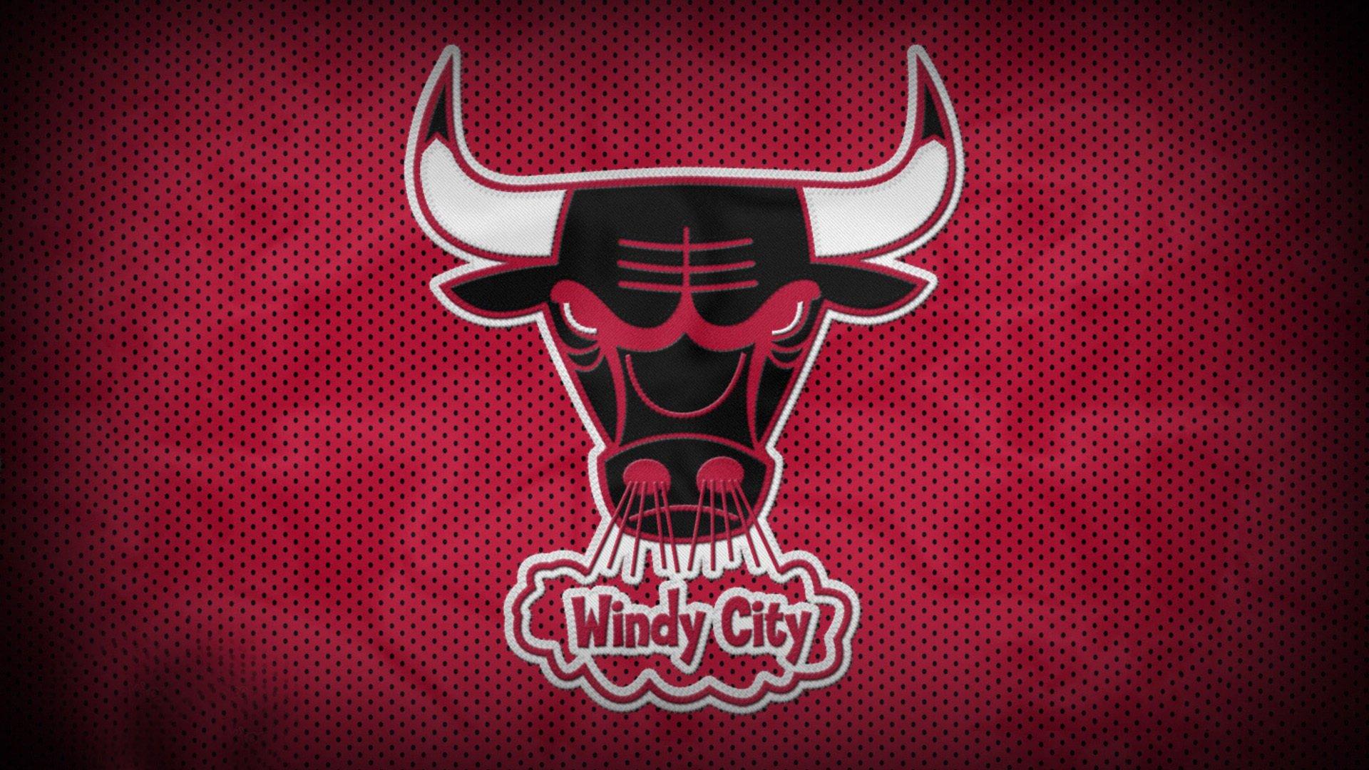 巴萨后防革新锁定新猎物，诺丁汉森林中卫穆里略进入夏窗引援视野